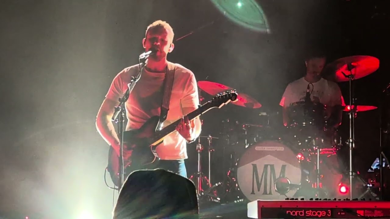 Matt Maeson - Sanctified live at The Vic Chicago 
