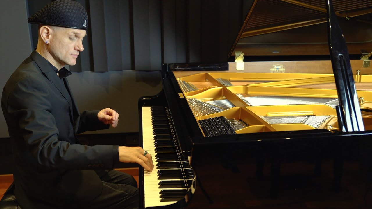 Giovanni Bomoll - Pirate Attack