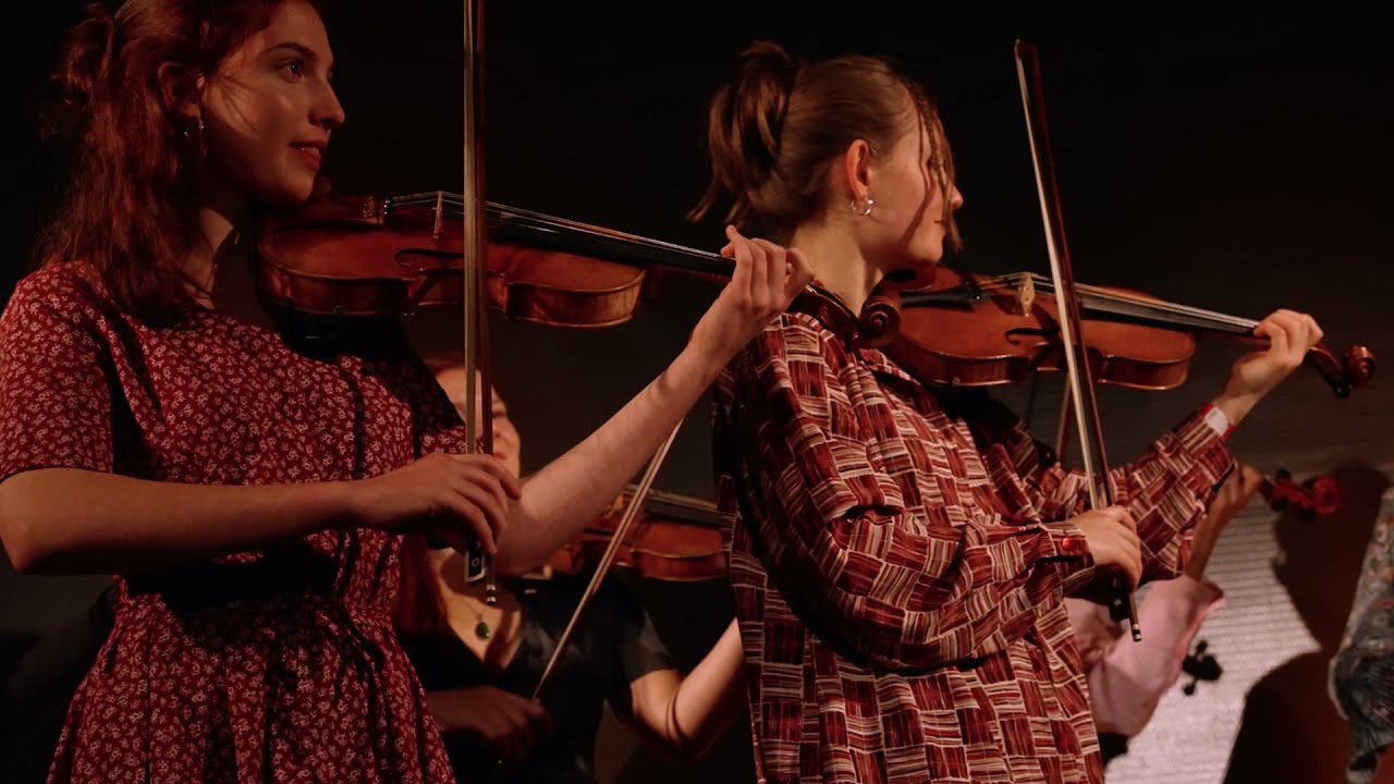 Godalkanje - Hora in La minor