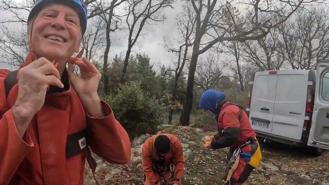 GOUFFRE DE MEFIUE