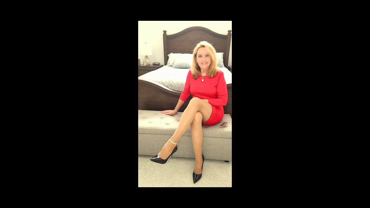 Ankle Bracelets: A Beautiful Accent to any High Heel style!