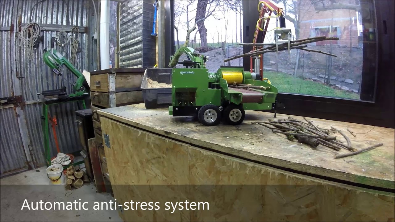 RC CONSTRUCTION WOOD CHIPPER AMAZING HOLZHACKER CIPPATORE