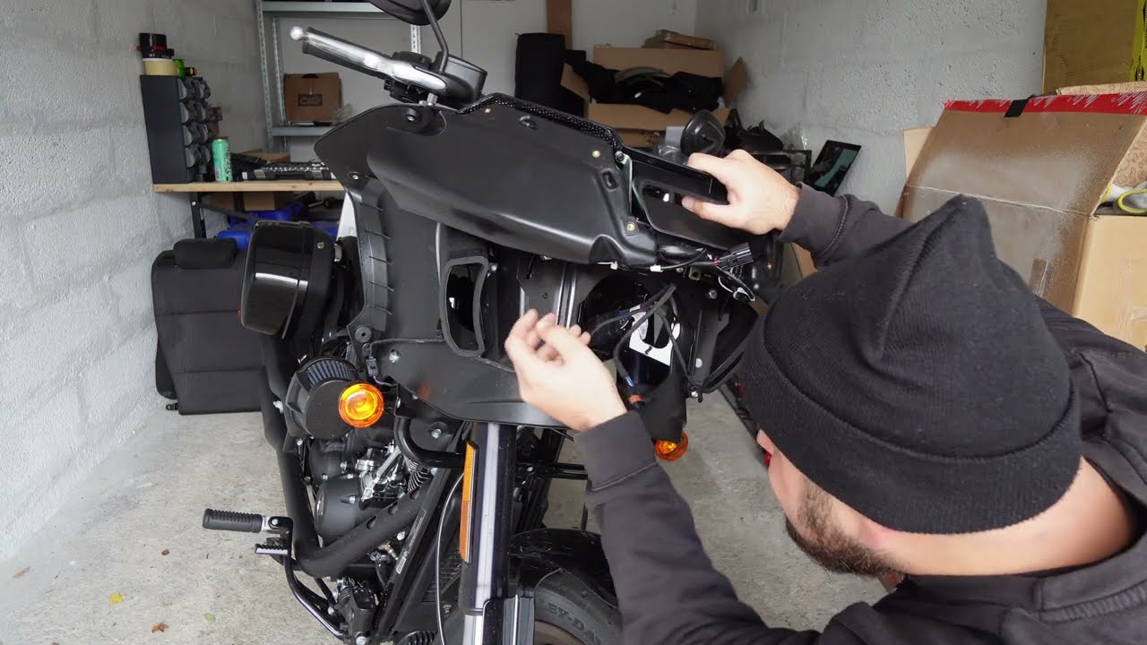 JETZT WIRD ES LAUT! - Rockford Fosgate Musikanlage für meine Harley Davidson Low Rider ST - EINBAU