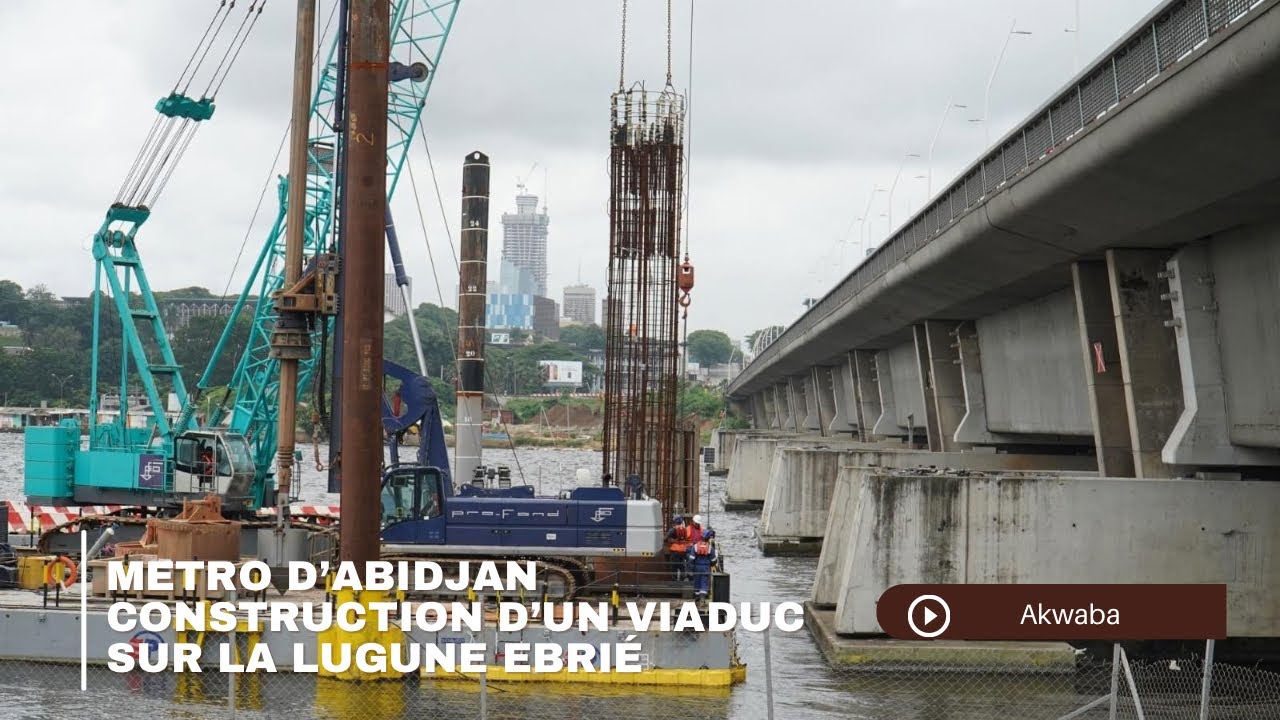 Construction du pont-viaduc du métro d'Abidjan sur la lagune Ébrié : un projet d'envergure.