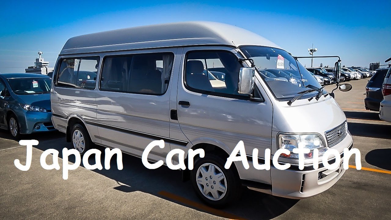 Toyota Hiace 1996 года, 3.0 турбодизель, длинная база и высокая крыша для переоборудования в кемп...