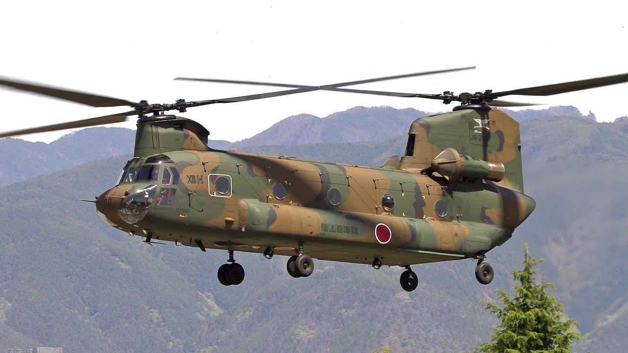 【陸上自衛隊】大型輸送ヘリコプター CH-47J チヌーク 着陸 - 松本駐屯地｜Japan's Kawasaki CH-47J Chinook Helicopter Landing JGSDF