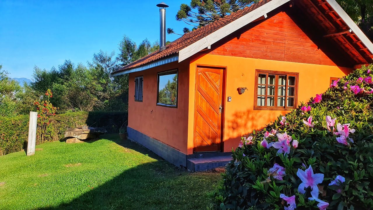 ACORDEI E DESCI A SERRA DA MANTIQUEIRA ATÉ A IGREJINHA - UM BELO LUGAR NA SERRA DA MANTIQUEIRA