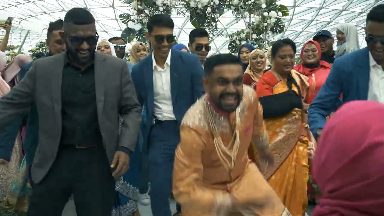 Singapore Indian Wedding Dance Surprise Performance | FirxWati | #FirtheoneforWati