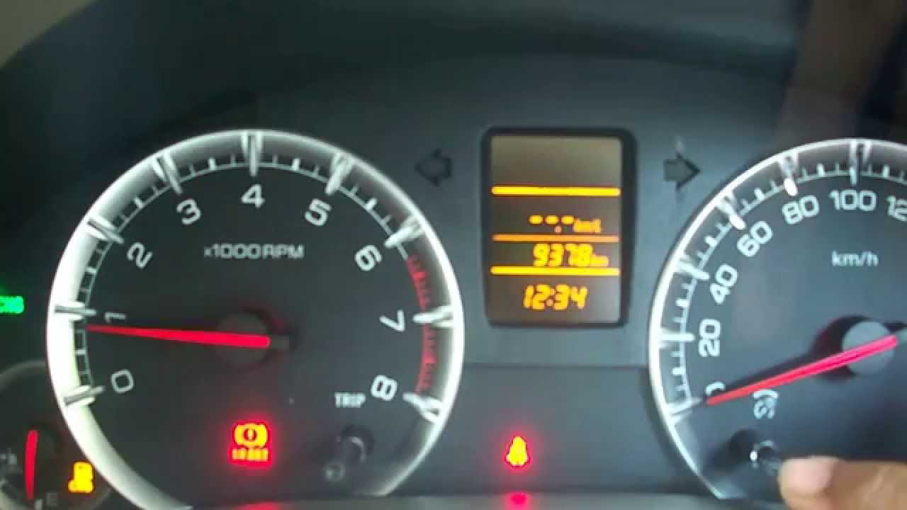 Maruti Ertiga VXI CNG space and millage, tank size review.