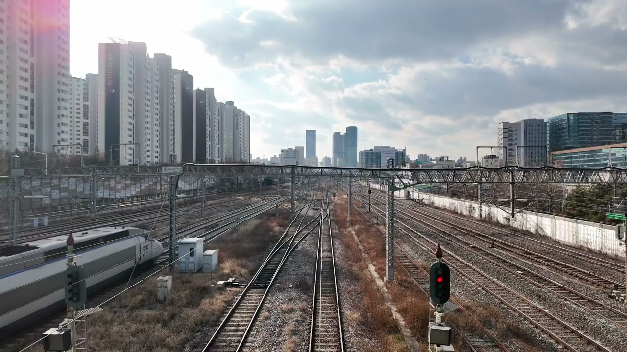영등포역 철길 위 육교 (Sony PCM-D100, Tascam Portacapture X8, DPA4560, VM40)