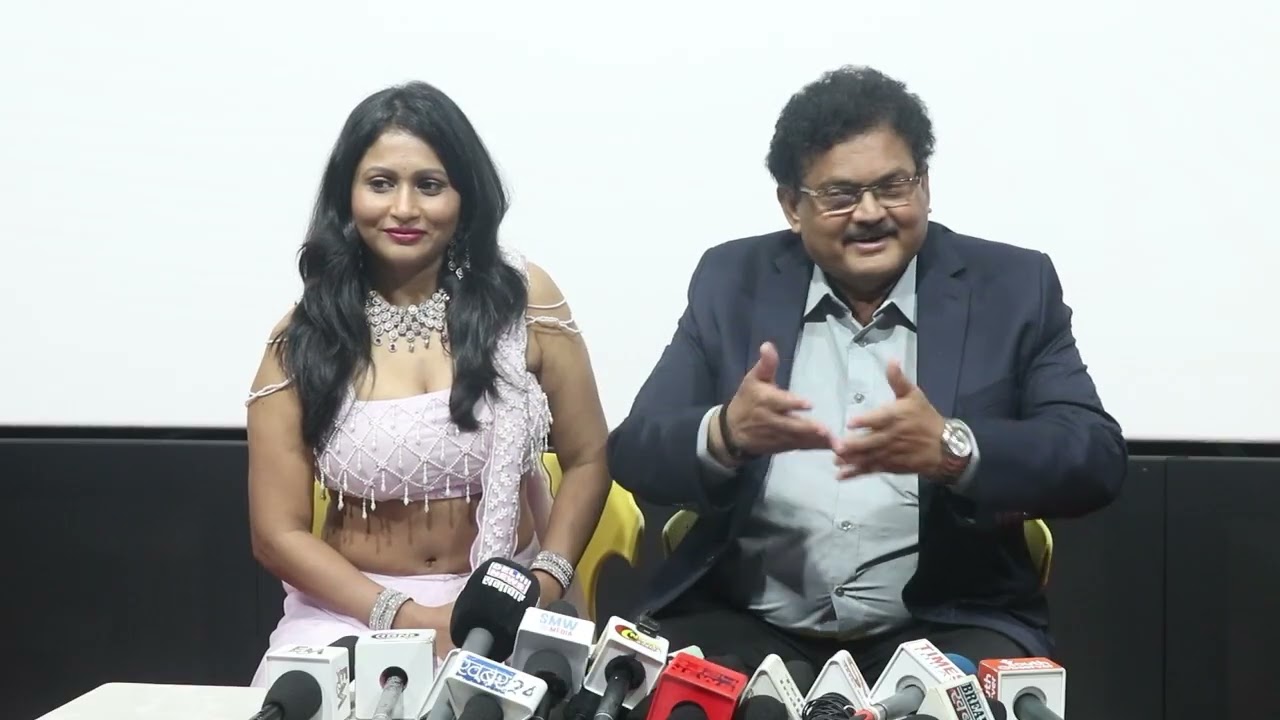 Jo Sharma (USA) & Director Mohan Vadlapatla of  Film M4M A Suspense Thriller had the special
