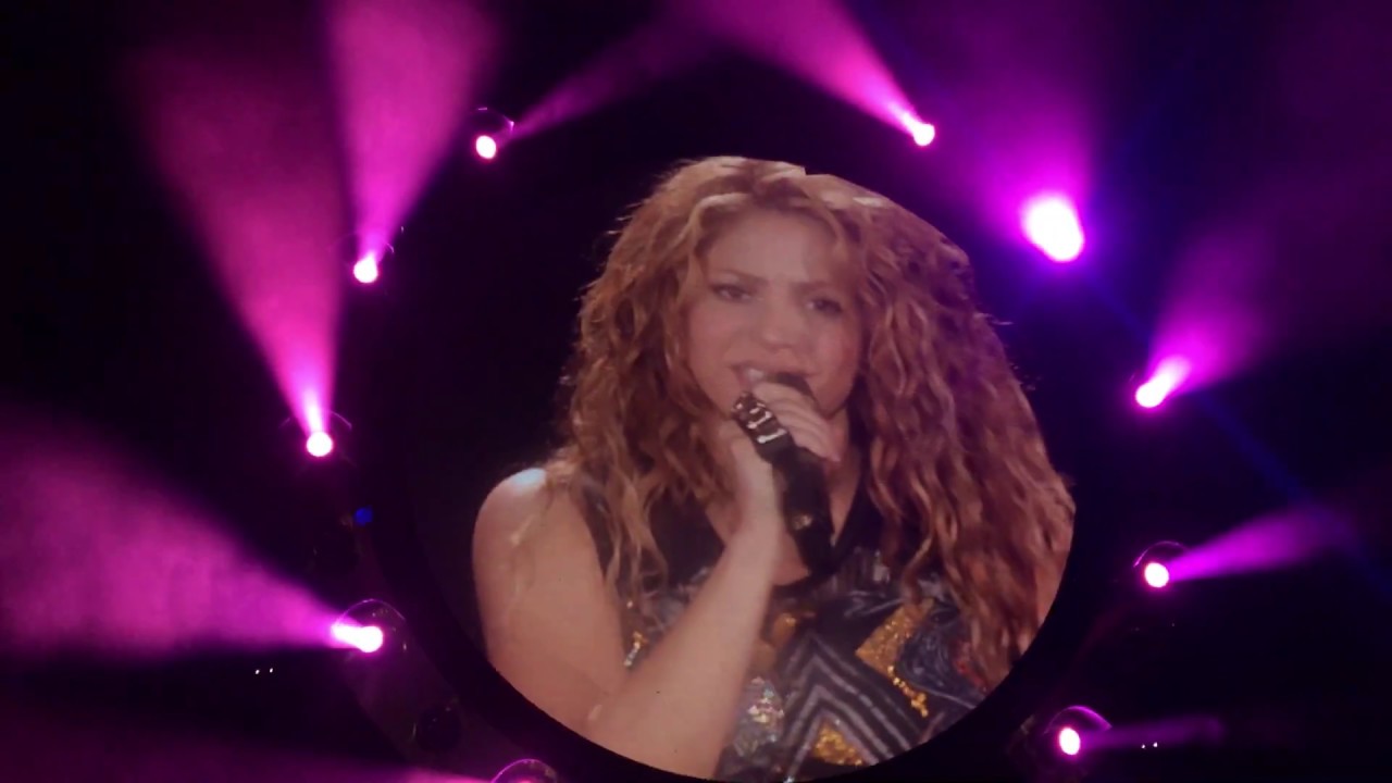 Shakira - Perro Fiel [En Vivo desde Bogotá]
