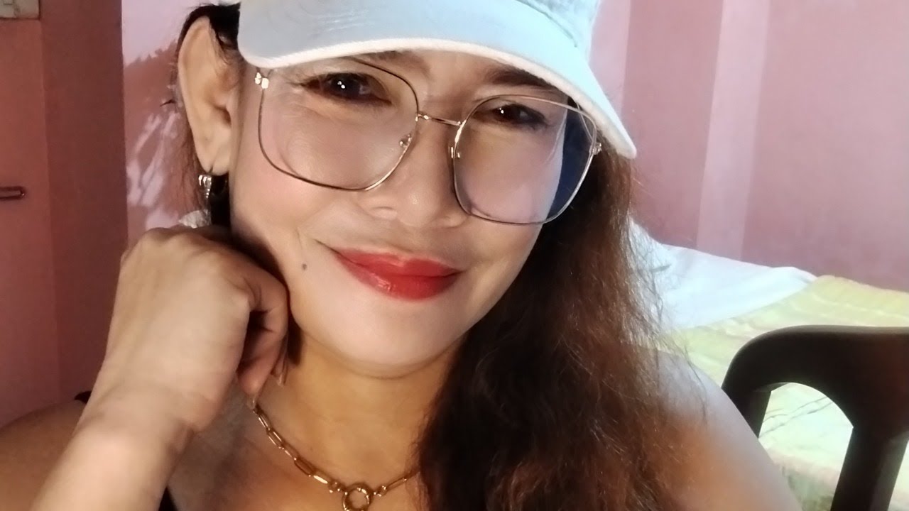 live/ music/ when i see you smile/ hello chat/ karaoke good vibes