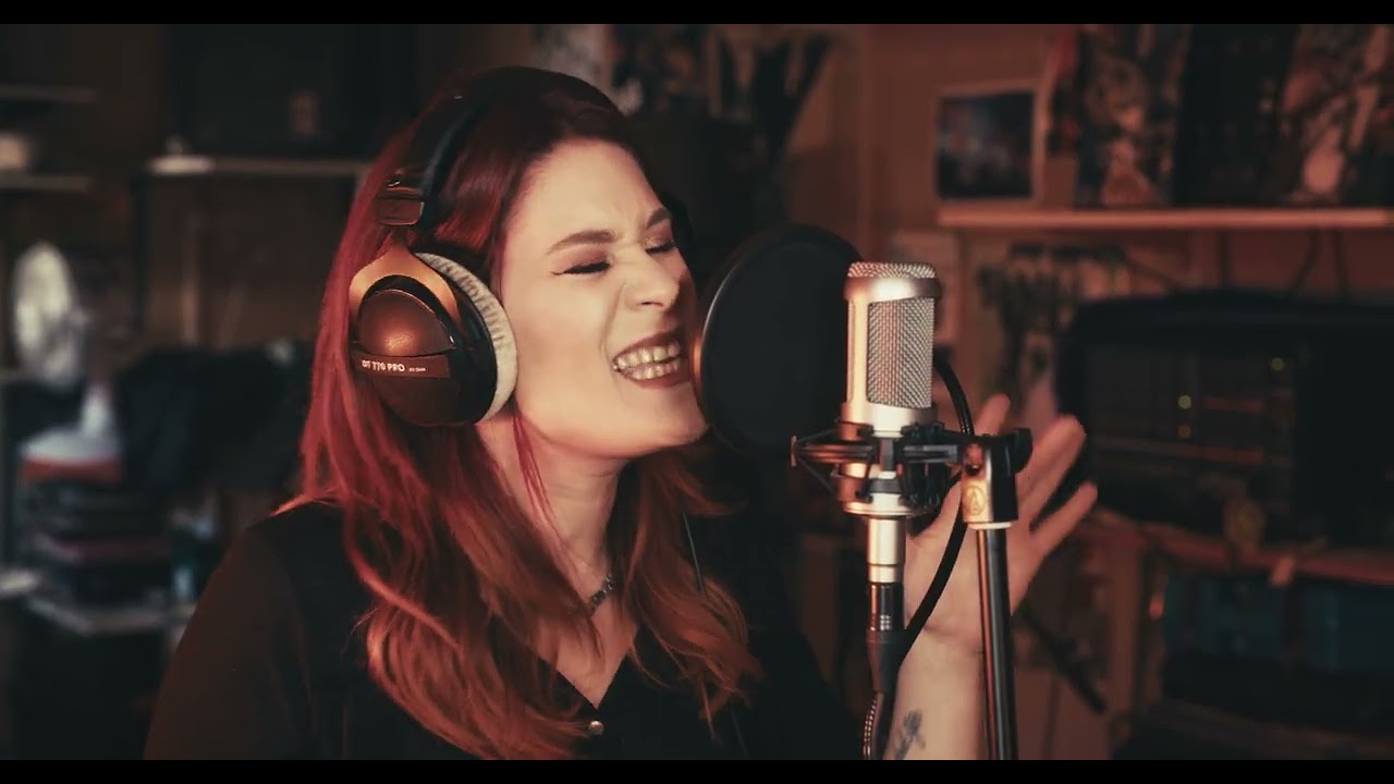 Jessie Lee & The Alchemists - 