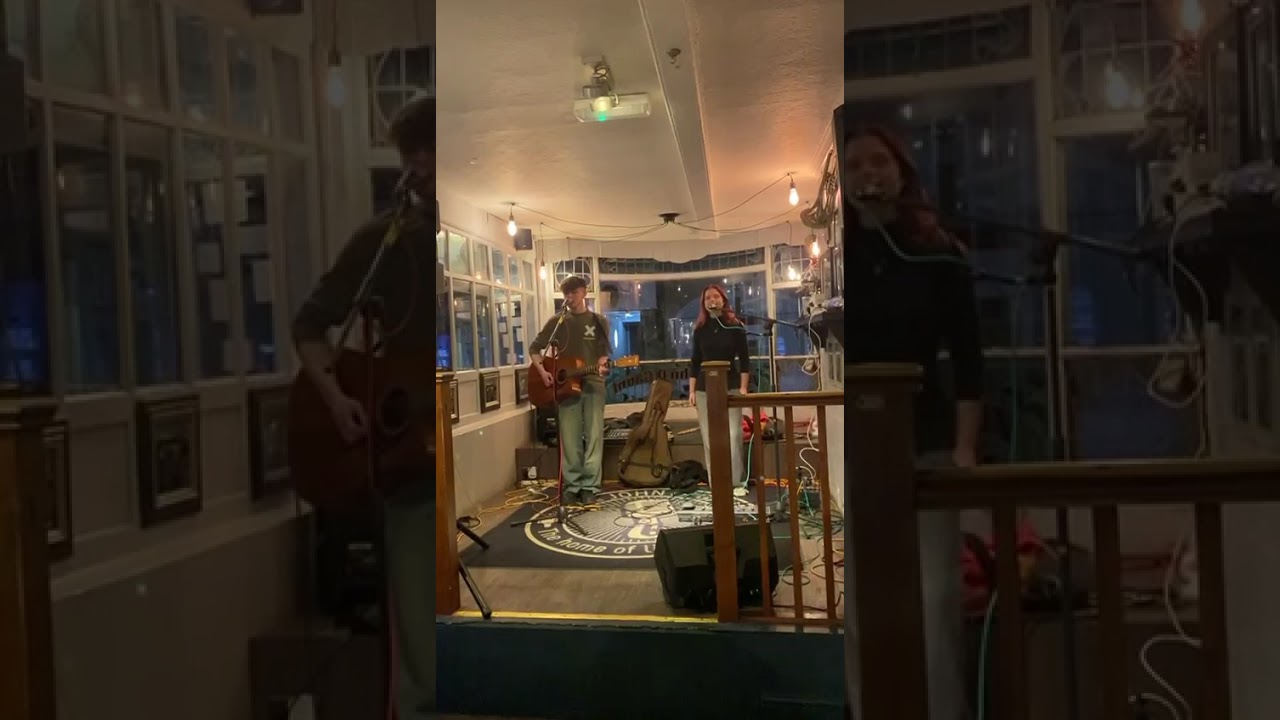 Star Bar - Rachel Wyche & Joe Butler 