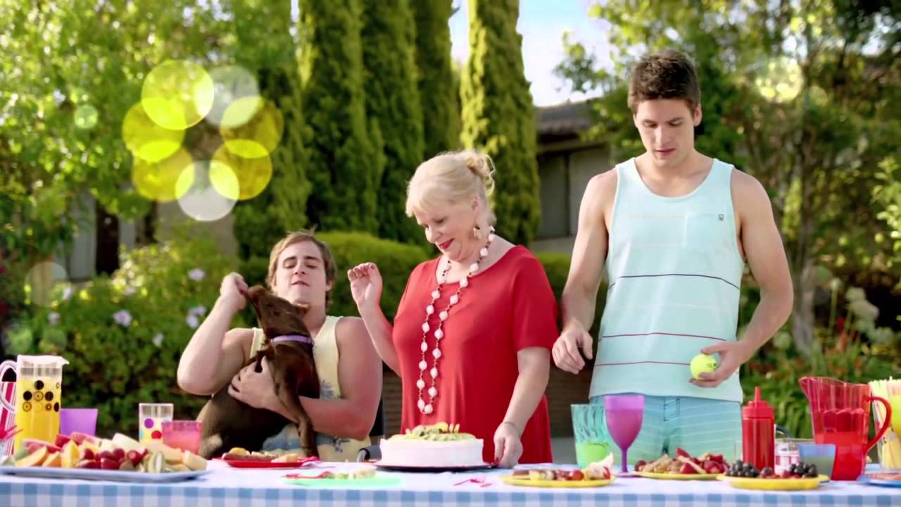 2013 Neighbours Opening Credits (As they should be...?)
