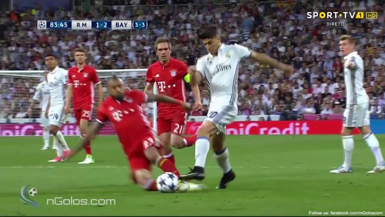 Vidal Red Card
