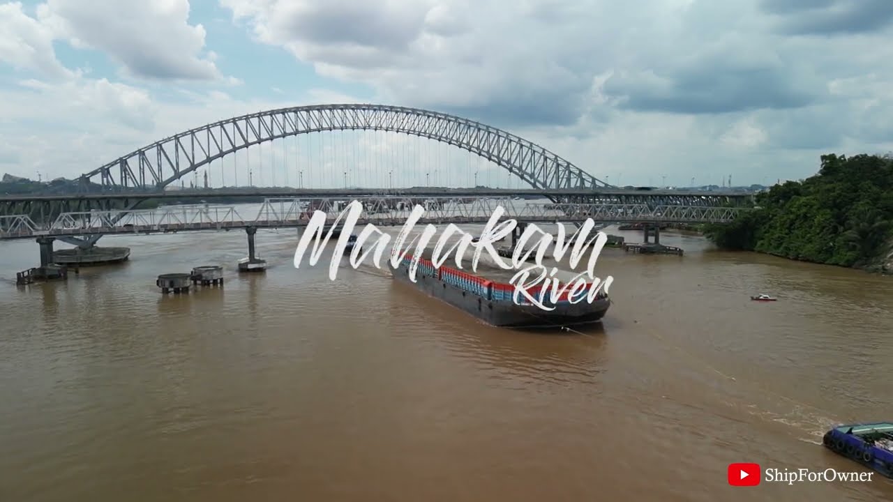 Mahakam Bridge, Samarinda, East Kalimantan, Indonesia.