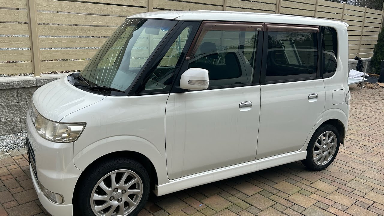 Daihatsu Tanto 2007 L350S - Imported to Canada - Walk around