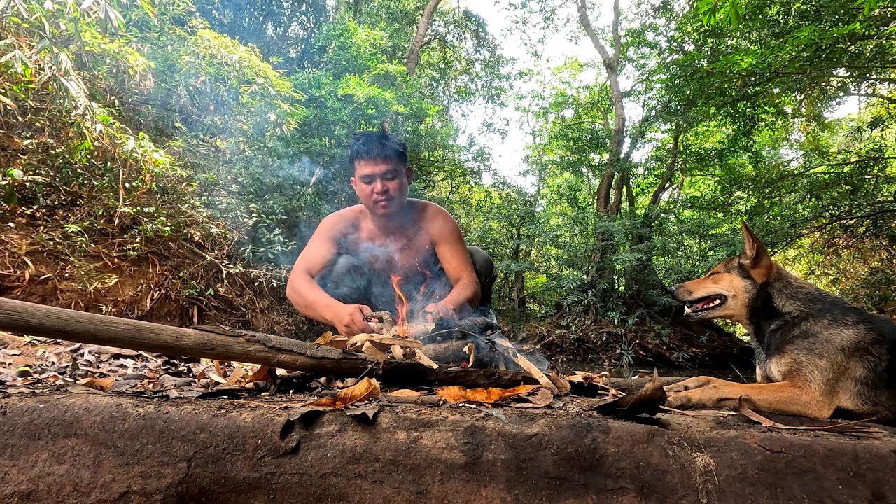 เข้าป่าหากิน//ເຂົ້າປ່າຫາກິນ Hieng บ่าวเฮียง คนหากิน ปลา