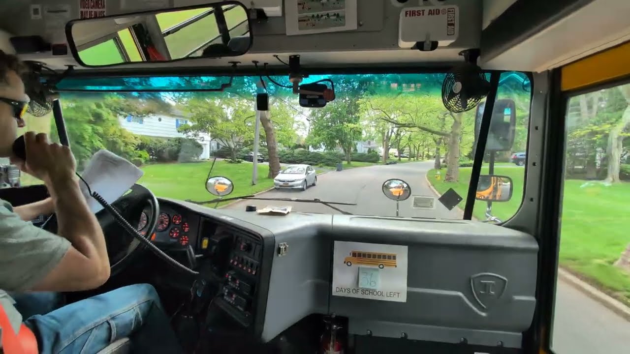 ride home on bus 348 - sub driver and funny radio chatter
