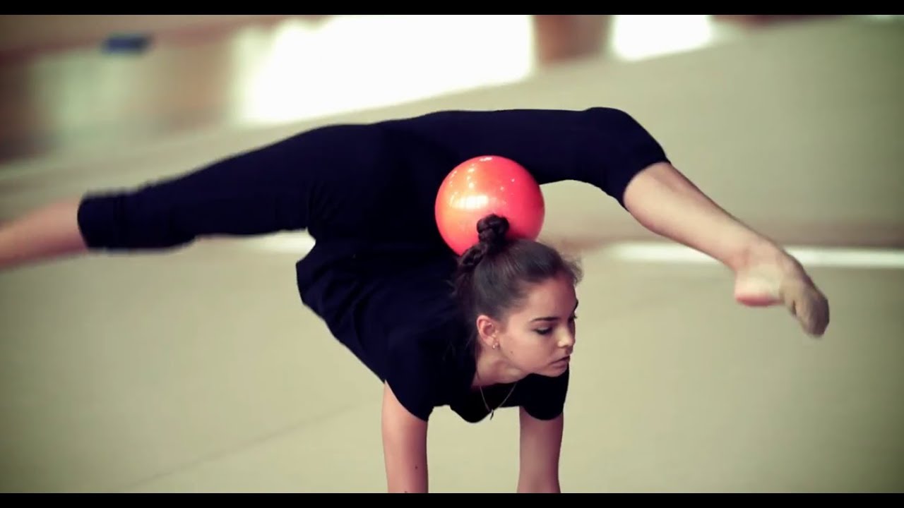 Dina and Arina Averina (Russian rhythmic gymnasts)