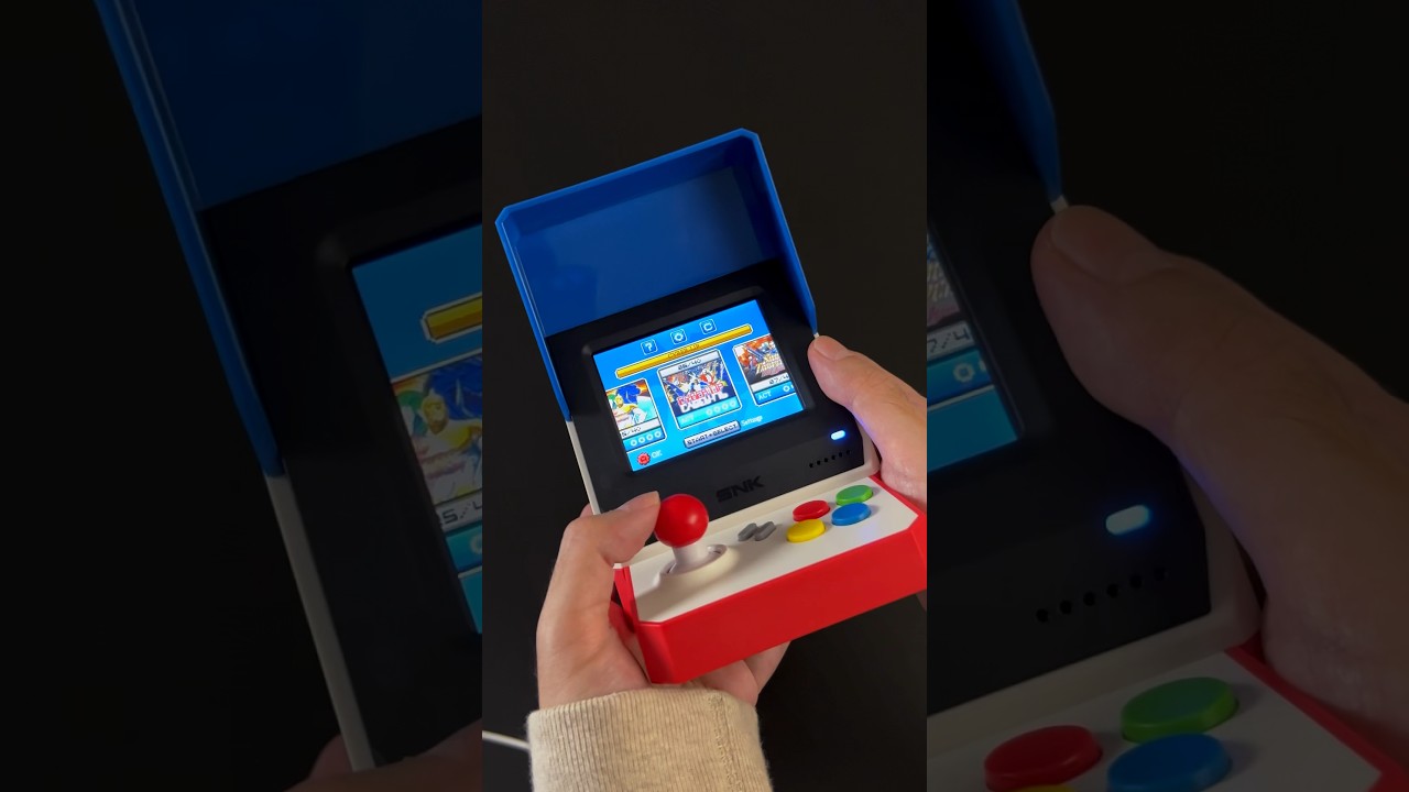 The Cutest Tiny Video Arcade 🕹️ | SNK NEOGEO Mini 