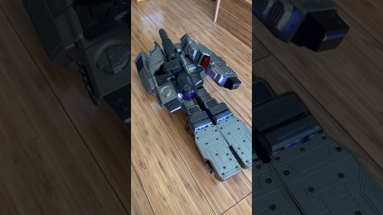 Robosen Megatron #transformers #transformersone #decepticons #autobots