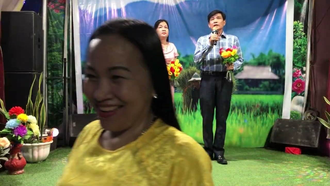 (Tc) Trăng Tàn Trên Hè Phố : Anh Út & Chị Út 