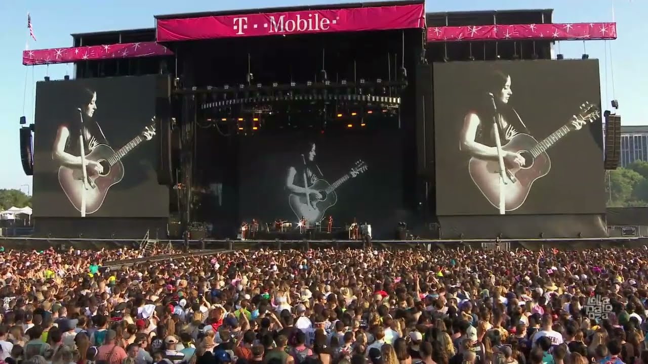 Kacey Musgraves - Slow Burn (Lollapalooza Chicago Festival 2019)