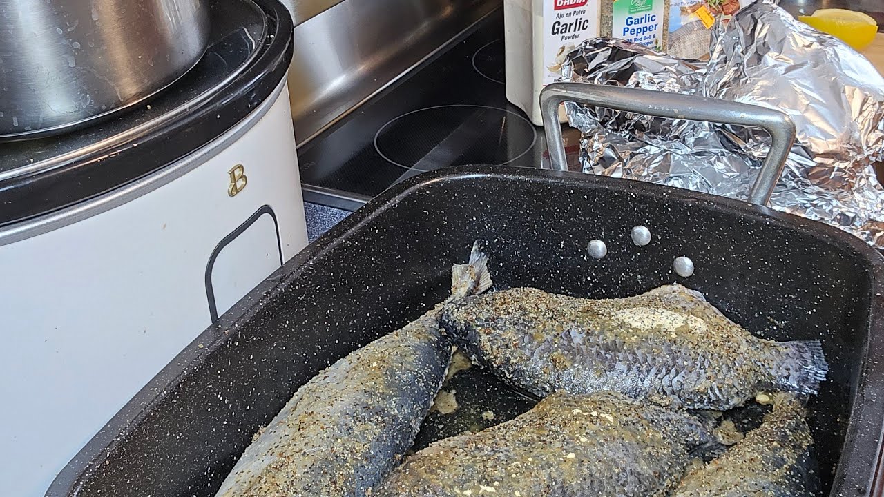 Coocking#Assorted Fishes Well prepeped with Garlic & Lemon ready for Grilling# LifeStreaming . 