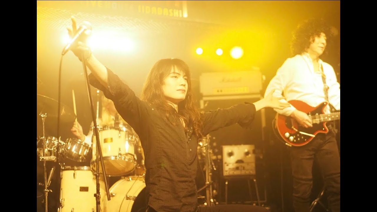 We Are the Champions -Grey Queen