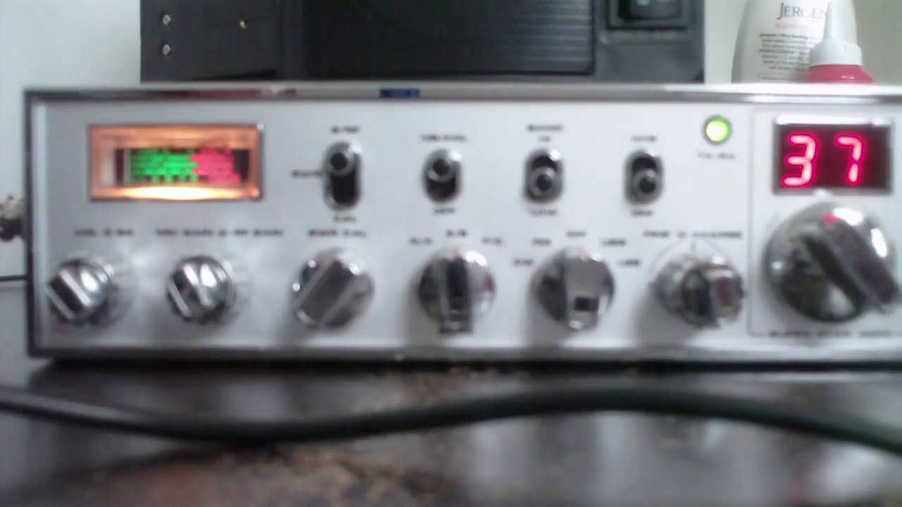 Superstar 3900 MK1 Original Version Export 11-meter AM FM SSB CB Radio Overview Part 2 of 3