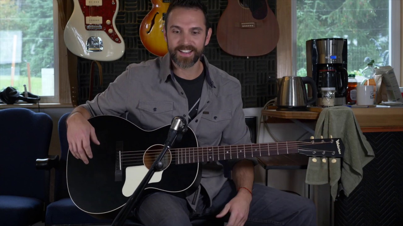 A 1933 Gibson L-00 and a 2019 Waterloo WL-14x