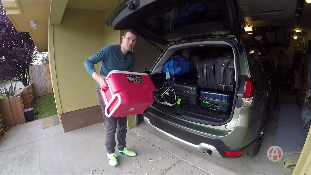 Subaru Forester | How Much Fits in the Trunk vs. the Subaru Crosstrek? | Autotrader