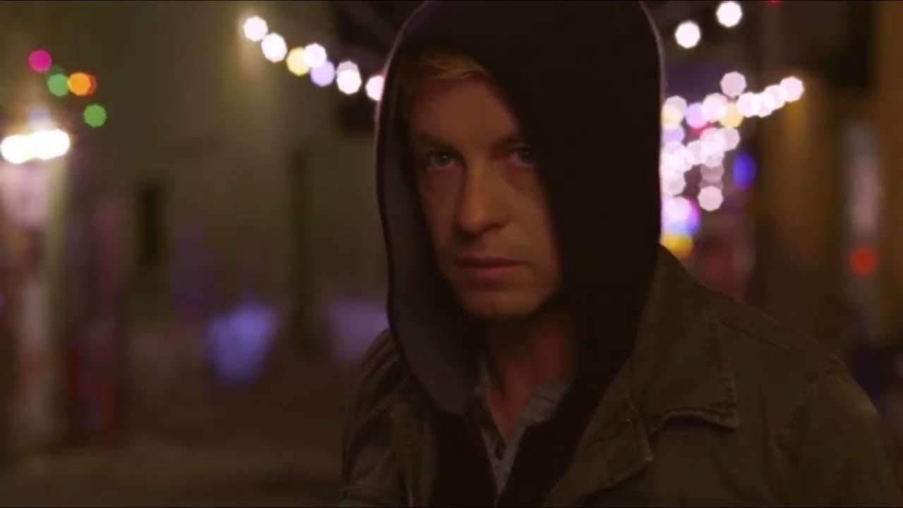 Not Forgotten (2009) : Simon Baker Moments - Up In Flames