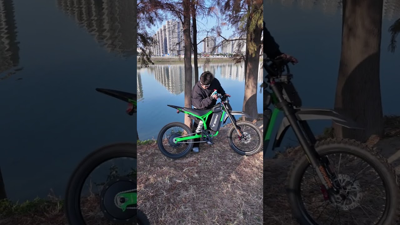 This electric bike is so cool! 😎