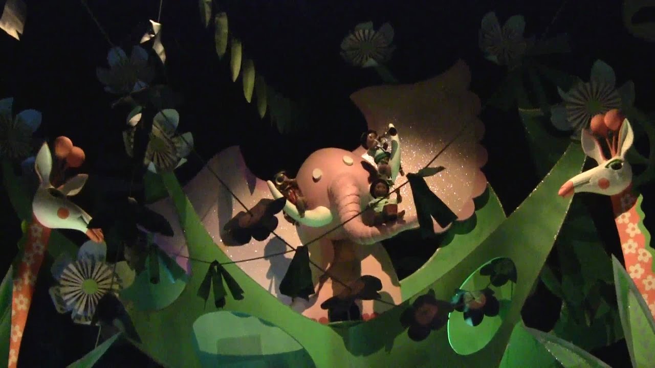 It's A Small World Ride Disney Trip 6-2010 (HD)