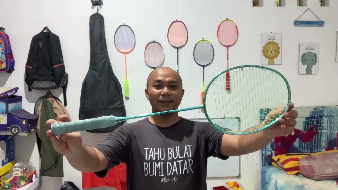 Review Raket Kansa Turbo X1, Head Heavy Medium 28-32Lbs. Raket Terbaik Saat Ini | Badminton Karir