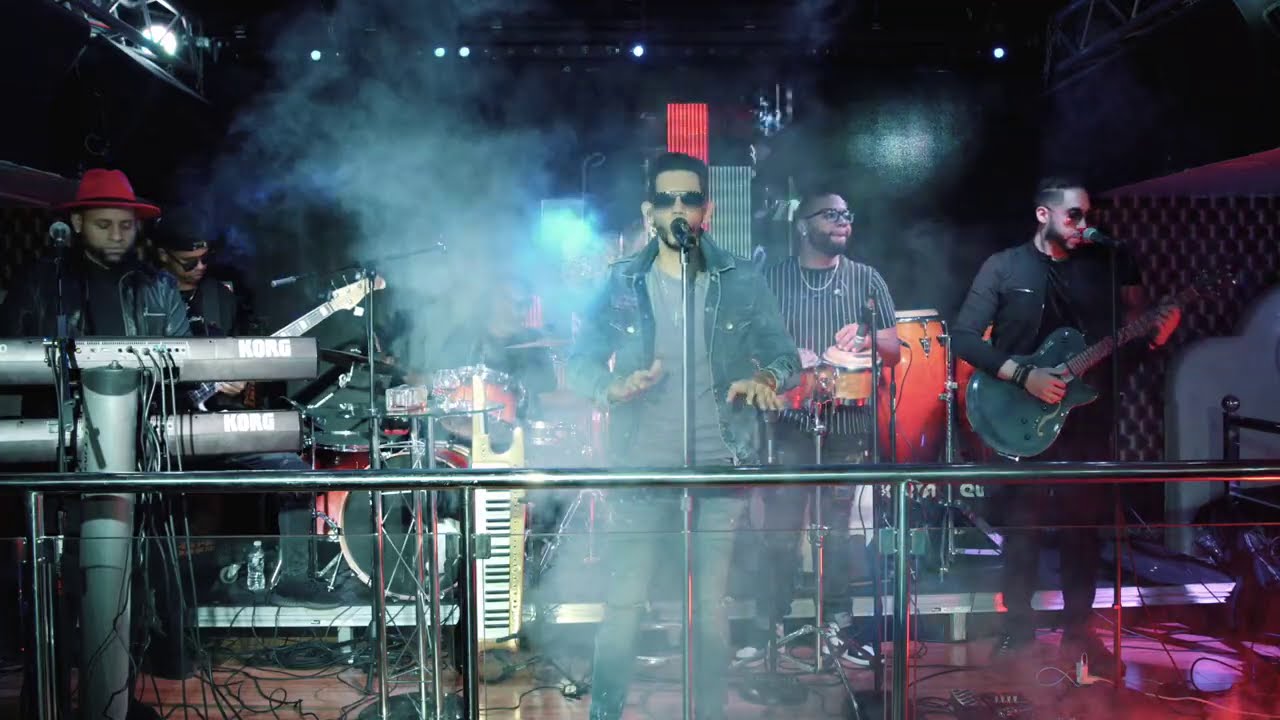 Joel Insuperable - Popurri de Salsa (EN VIVO)