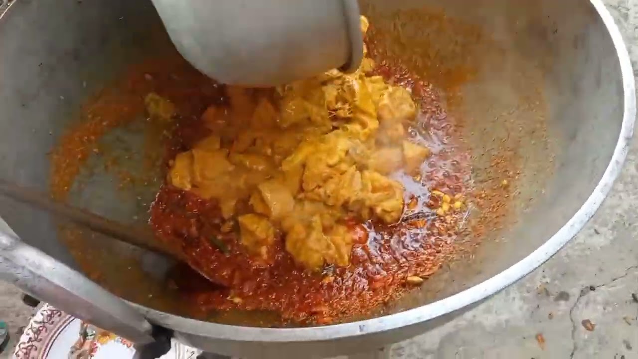 বহুদিন পর বাচ্চারা মিলে স্যার এর কাছে পিকনিক করলাম। খুব মজা করলাম সবাই মিলে 🥰। 