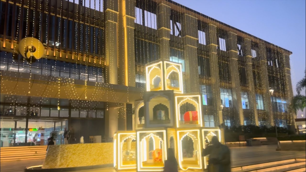 Dosto k Sath shopping 🥰 || Reliance mall Township Vlog || @rahulcrai 