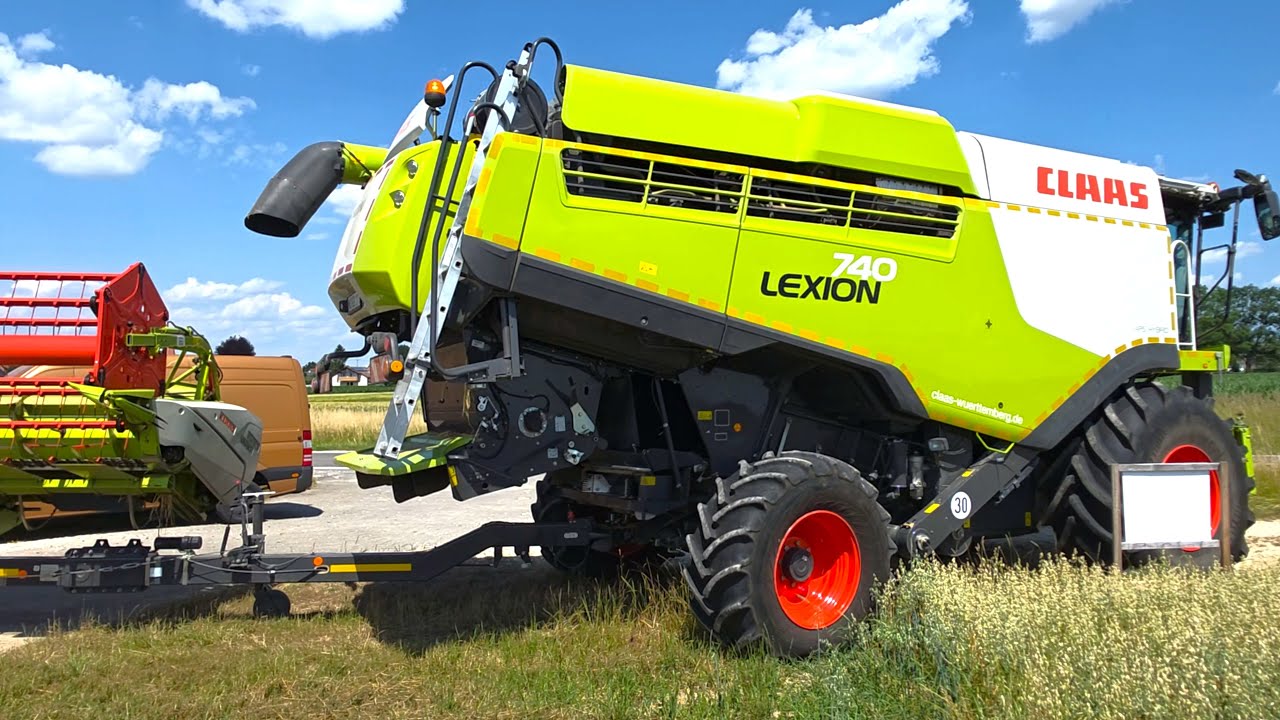 Erste Biogerste dreschen mit Claas Lexion 740 per GPS Steuerung mit starken DB 6 - Zylinder Motor