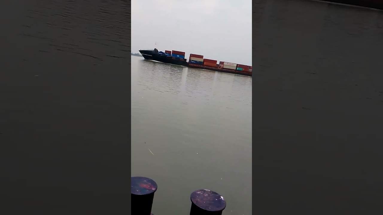 contanar ship#shiplovers#hard #work#navy #riverside #portside#haldia #port #container #ship #seaman
