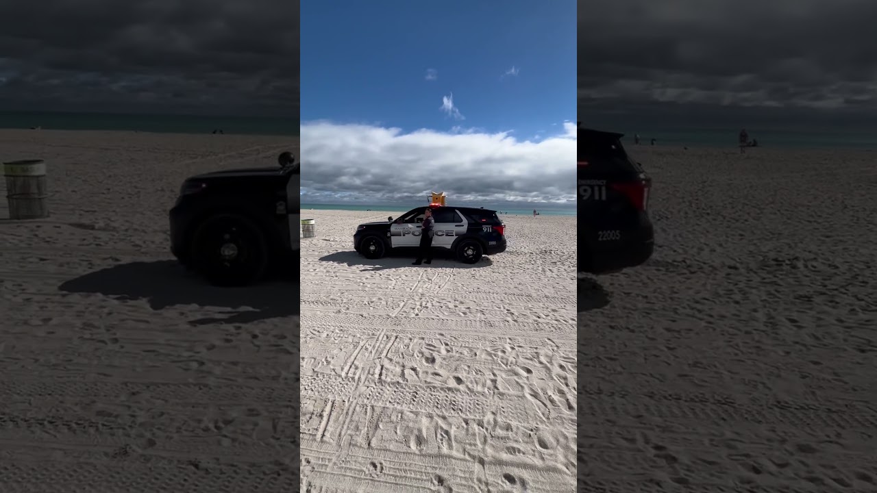 Police car got stuck 🤣