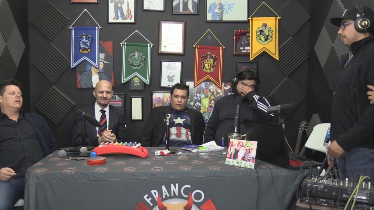 Franco Escamilla.- John Milton hipnotizando a la DiabloSquad