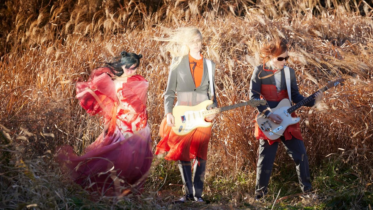 春ねむり HARU NEMURI & Frost Children「Burn」（Official Music Video）