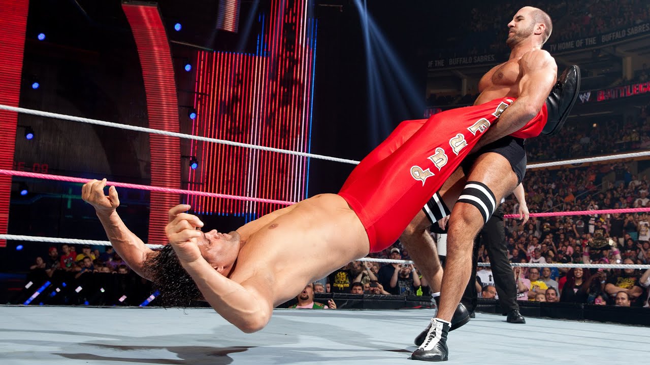 Cesaro’s feats of strength: WWE Playlist