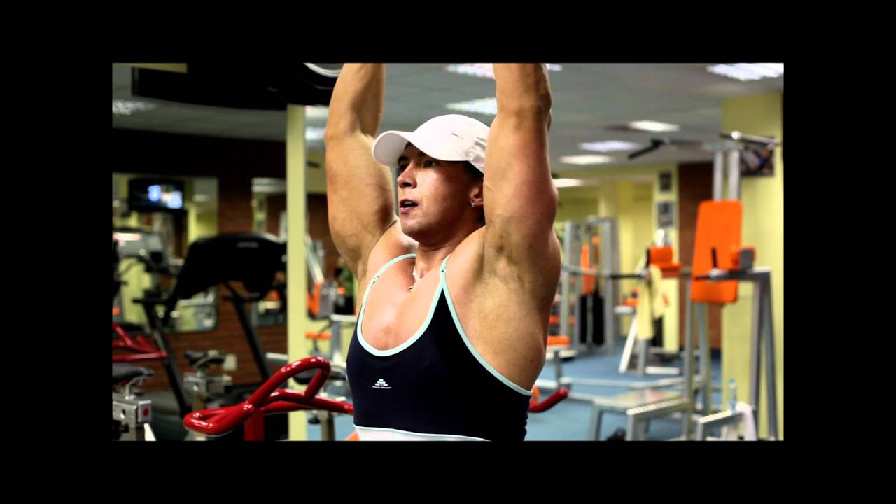 VERA MIKULCOVA female bodybuilder czech HUGE ARMS LIFTING HEAVY!!