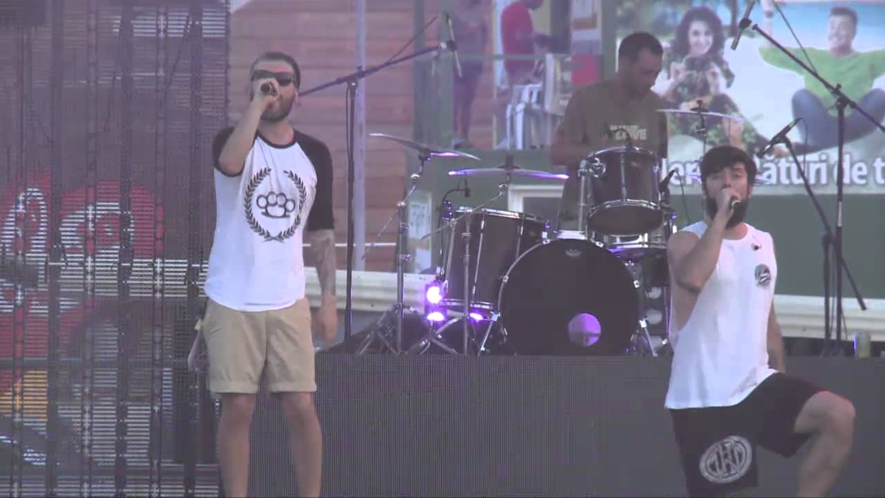 E.M.I.L. LIVE @ Zilele Prieteniei Bergenbier, Constanta 2015 - Nopti de hartie